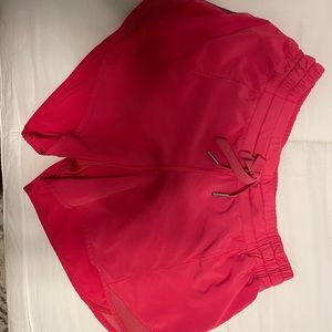 Lulu lemon low ride hotty hot shirt